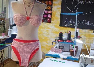 Um Verão Cor-de-Rosa: O Biquíni Artesanal do Mil Agulhas