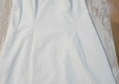 Vestido Branco de Verão: Leveza e Charme para os Dias Quentes