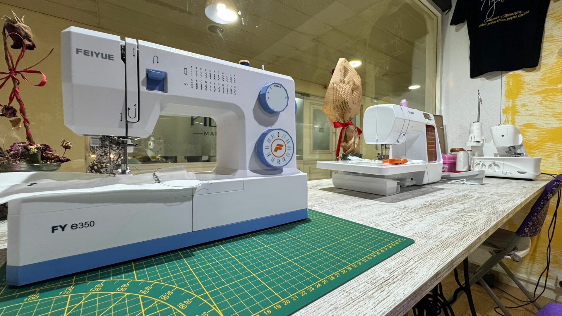 Mais do que um Curso: Uma Experiência de Costura Profissional com Equipamento de Nova GeraçãoMais do que um Curso: Uma Experiência de Costura Profissional com Equipamento de Nova Geração